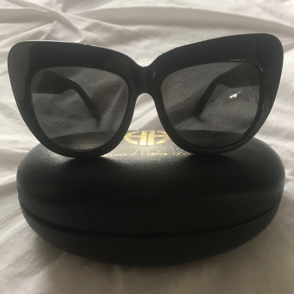 House of Harlow 1960 Chelsea Sunglasses